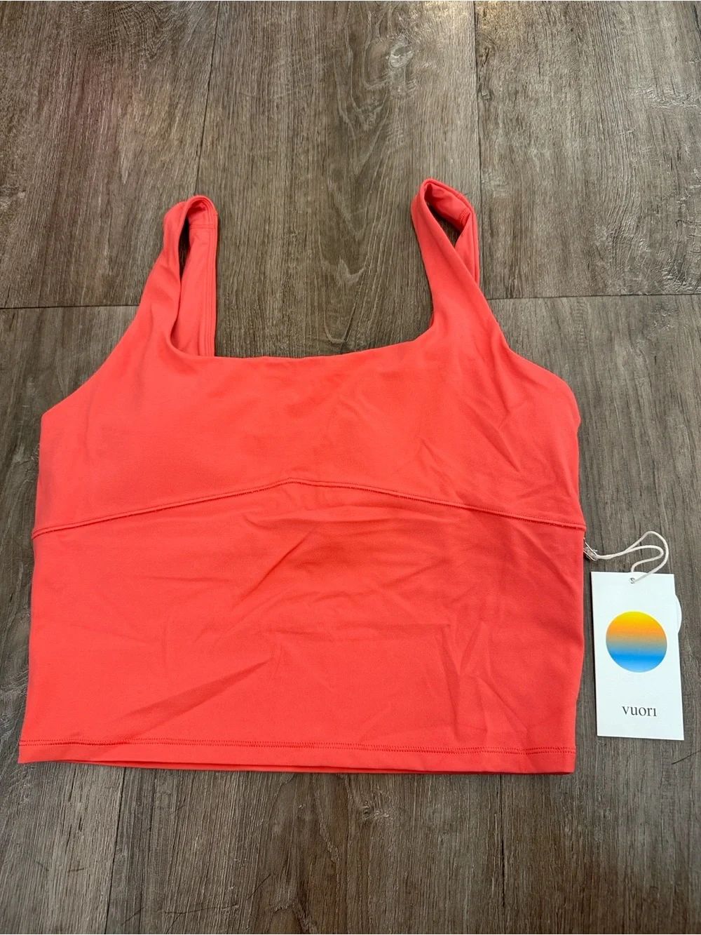 VUORI AllTheForm Bright Coral Matching Set Size Medium NWT Tank + Shorts $138